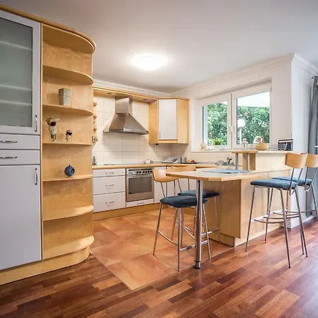 Family Apartment Victus With Parking In Sopot By Noclegi Renters דירה *